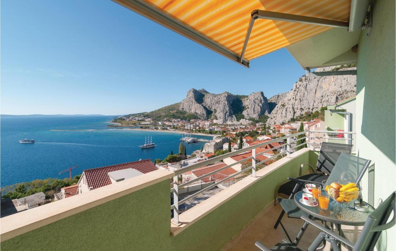 Nice Apartment In Omis With House Sea View Dış mekan fotoğraf